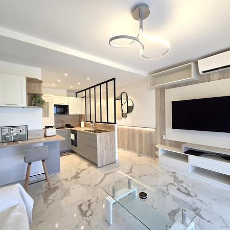 Superbe Appartement Vue Mer - Terrasse - Parking Villeneuve-Loubet Exteriér fotografie